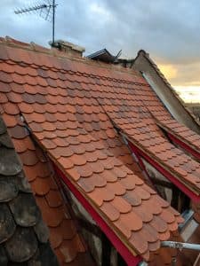 tuile plate cathedrale strasbourg 2 225x300